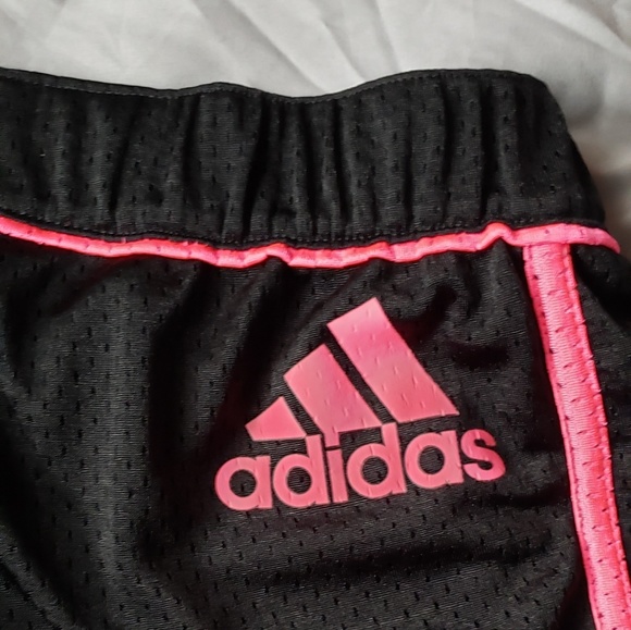 Adidas shorts - Picture 3 of 6